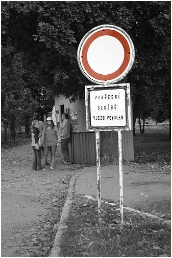 Pohřební službě vjezd povolen